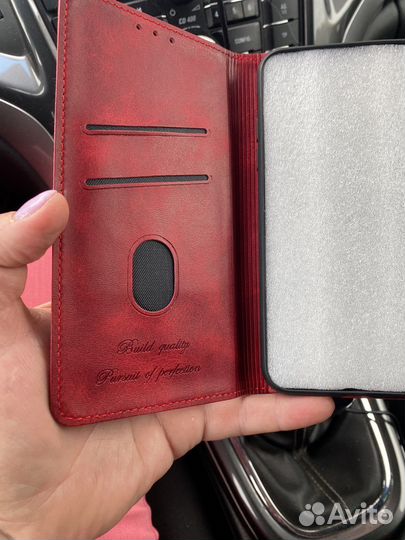 Чехол на iPhone 11 pro max красный