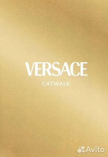 Книга Versace: The Complete Collections (Catwalk)