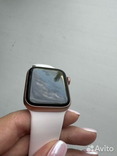 Apple watch series SE