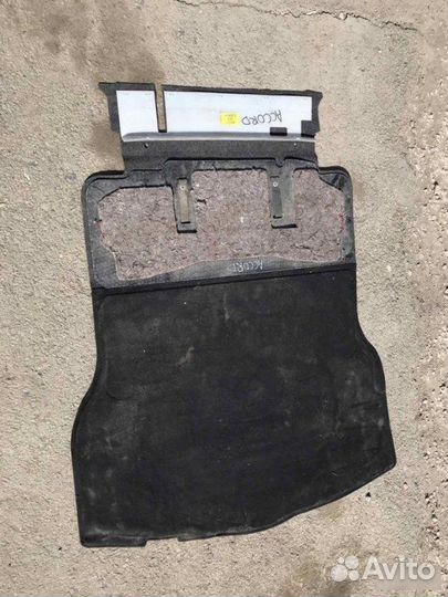 Пол багажника Honda Accord 7 2003-2007