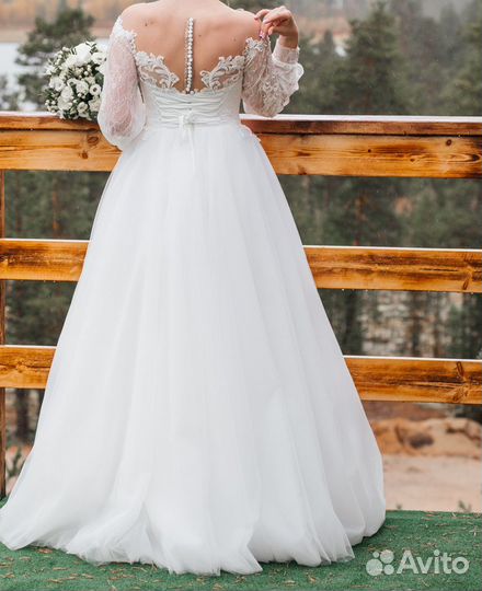 Свадебное платье