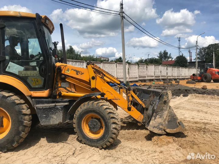 Экскаватор-погрузчик JCB 3CX Contractor, 2007