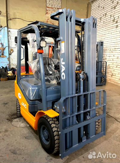 Вилочный погрузчик JAC CPCD15, 2023