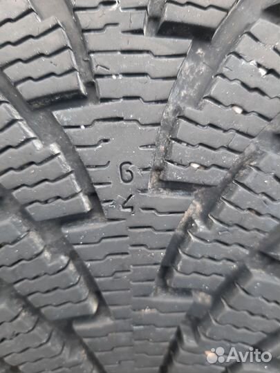 Nokian Tyres Hakkapeliitta 4 235/55 R17