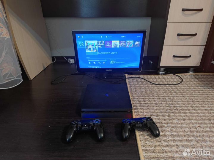 Sony Playstation 4 Slim