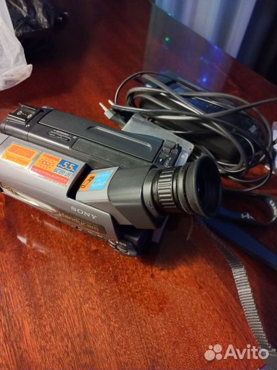 Видеокамера sony кассетная