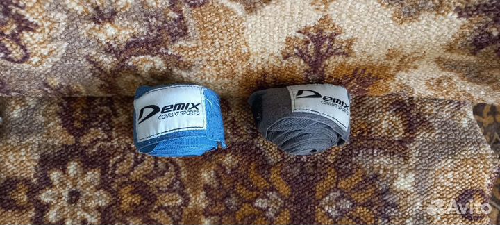 Боксерские перчатки