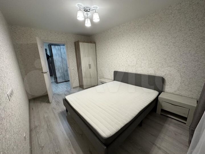 2-к. квартира, 60 м², 8/10 эт.