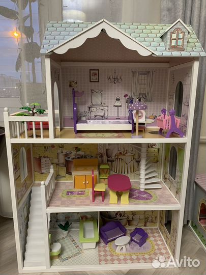 Домик кукольный