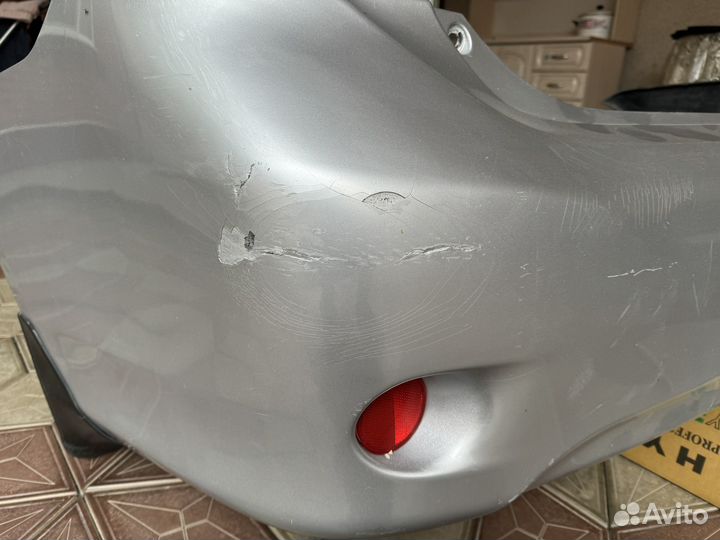 Бампер задний на toyota corolla 150