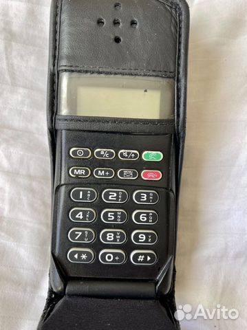 Мобильный телефон «Motorola»(кирпич)