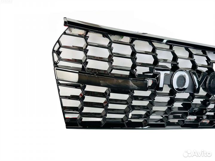 Решетка радиатора Toyota LC Prado 150 GR LED G8095