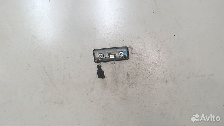 Кнопка багажника Skoda Fabia, 2002