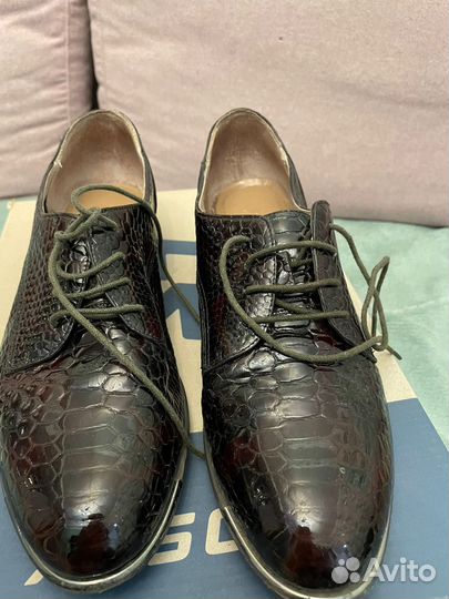 Туфли женские 40