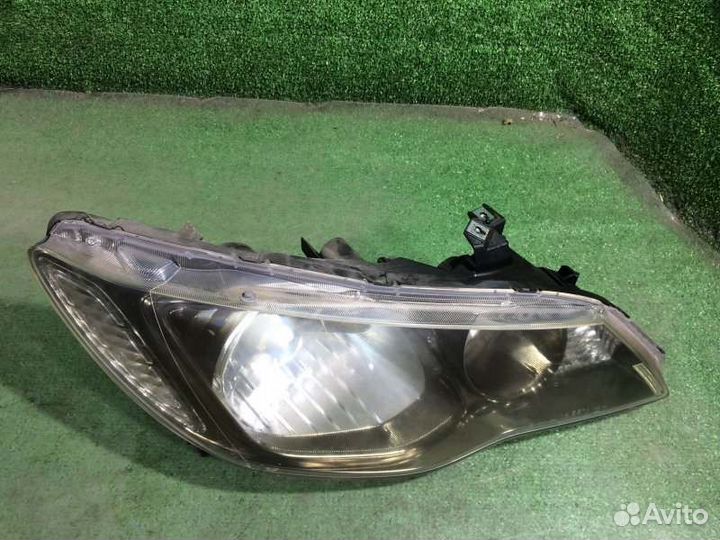 Фара ксеноновая правая Honda Civic FD3 LDA 2009