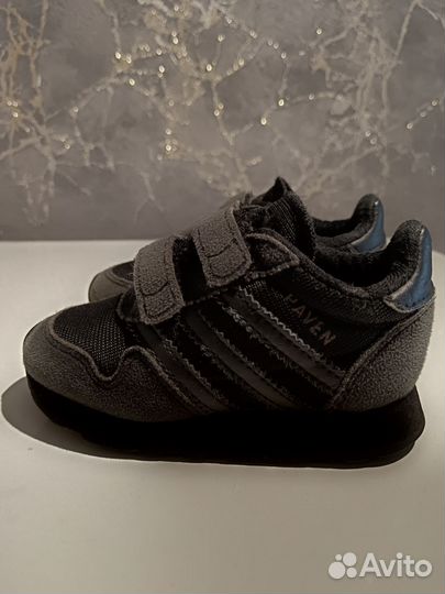 Кроссовки для детей adidas