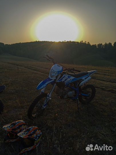 Питбайк Apollo RFN Thunder 140cc