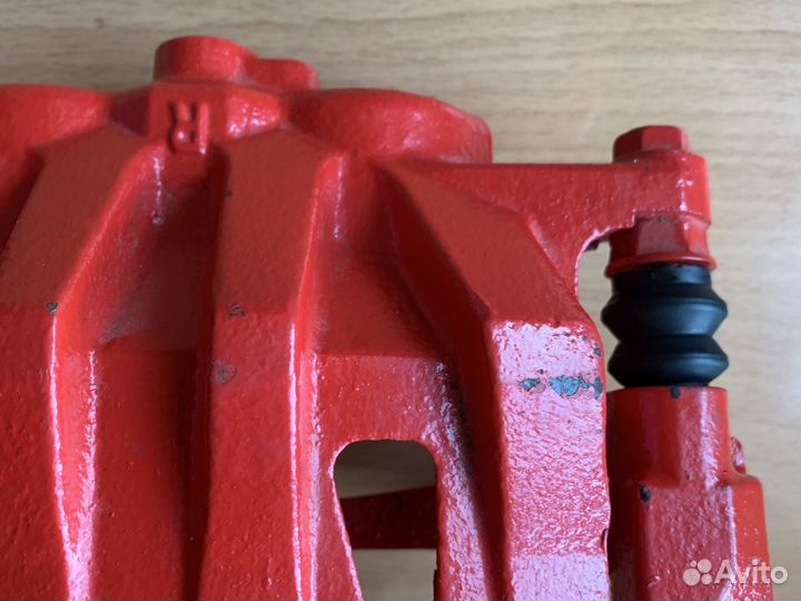 Суппорта тормозные оригинал 2 поршня Lexus RX 17г