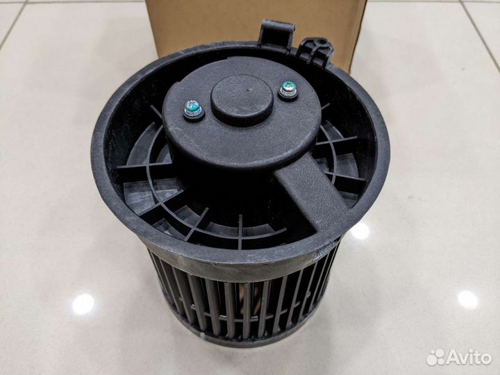 Мотор отопителя X-trail T32 / Qashqai II