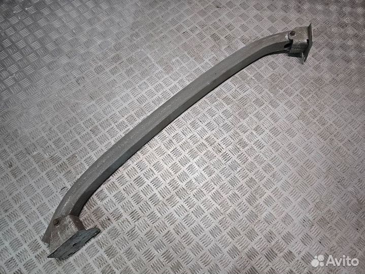 Усилитель заднего бампера Renault Megane 2