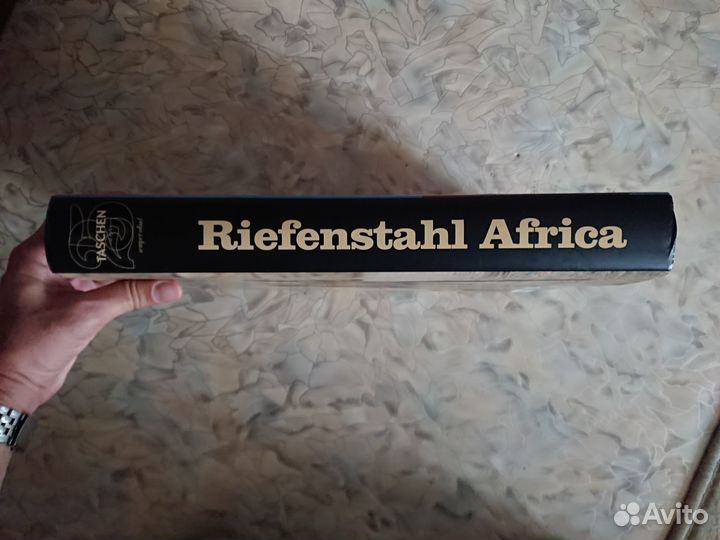 Книга-фотоальбом : leni riefenstahl - africa