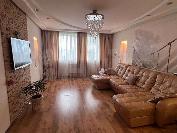 3-к. квартира, 92 м², 9/10 эт.