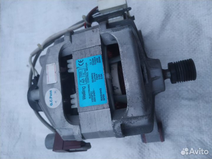 Узкая стиральная машина Samsung Fuzzy на зап.части