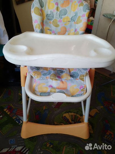 Стульчик для кормления