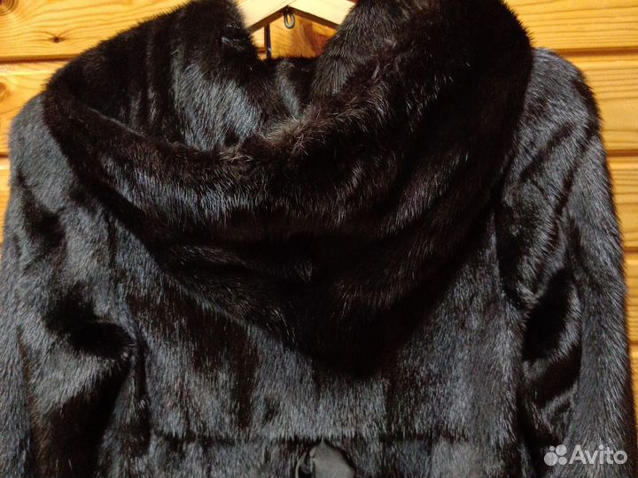 Шуба норковая цельная