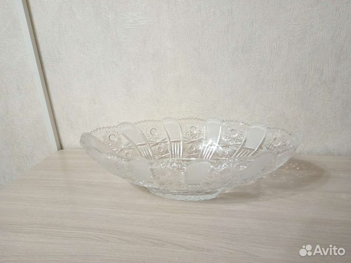 Большой хрустальный салатник СССР