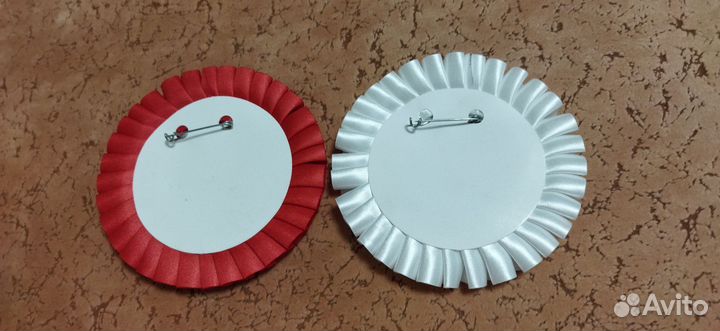 Значки свидетель и свидетельница