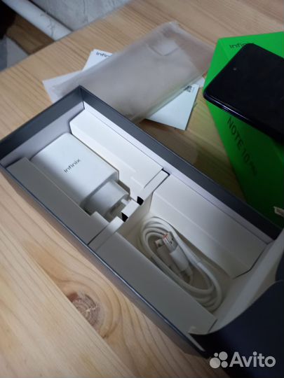 Infinix NOTE 10 Pro, 8/128 ГБ