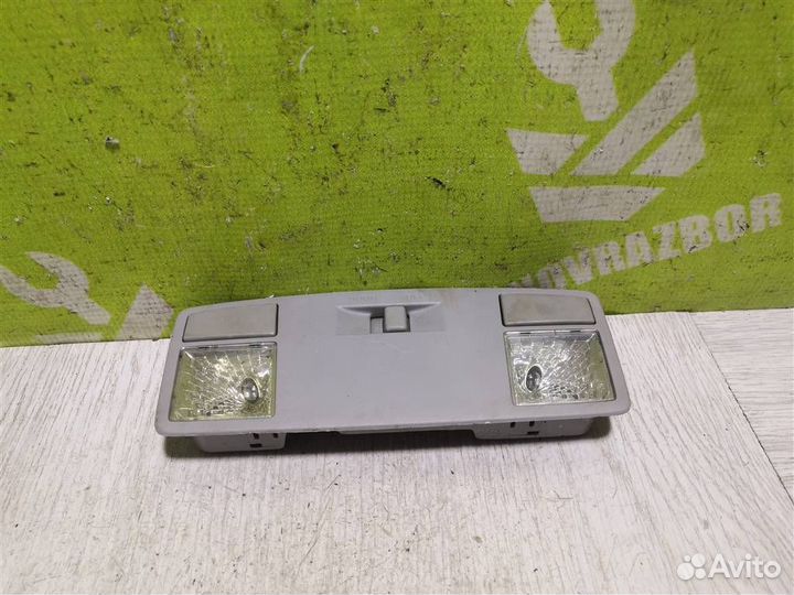 Плафон салонный Мазда 6