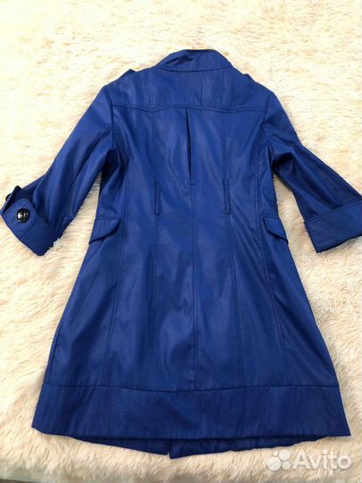 Плащ женский 44