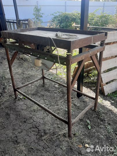 Вибростол для тротуарной плитки