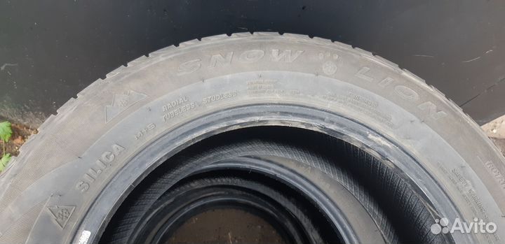 Triangle TR777 215/60 R16