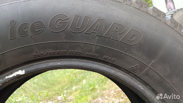 Yokohama IceGuard Stud IG65 265/65 R17