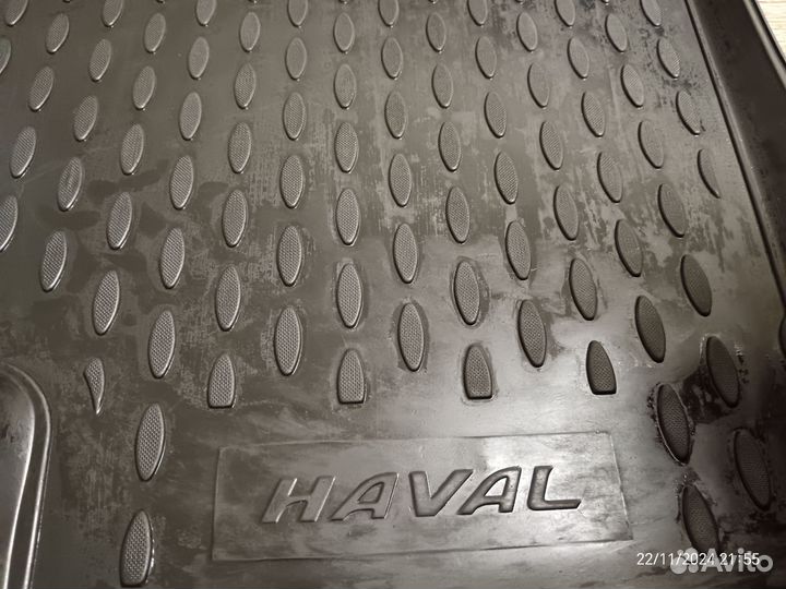 Резиновые коврики haval m6 2024 года