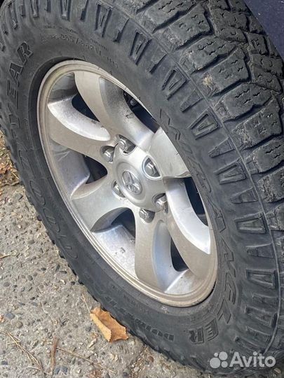 Goodyear Wrangler DuraTrac 265/65 R17 112S