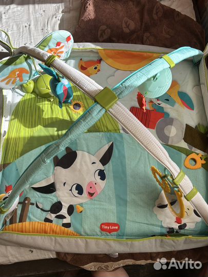 Развивающий коврик tiny love