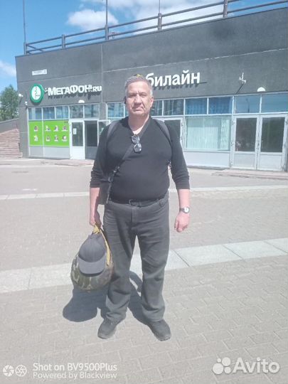 Охранник старший смены начальник охраны объекта