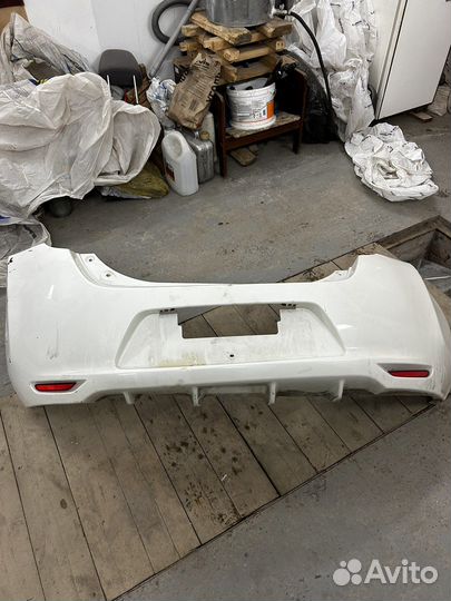 Бампер для nissan leaf