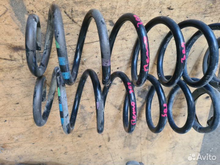 Пружина подвески задняя Peugeot 308 хэтчбек 1.6