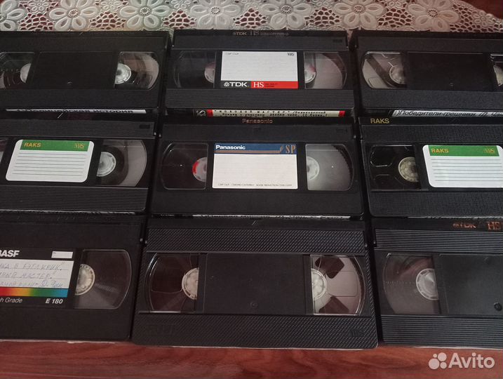 Фильмы на видеокассетах VHS Джеки Чан