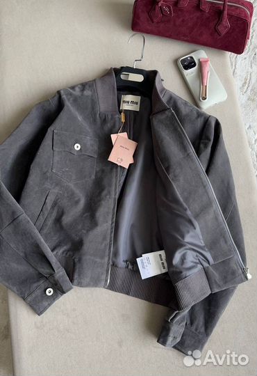 Крутой бомбер Miu Miu