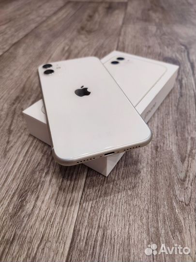 iPhone 11, 128 ГБ