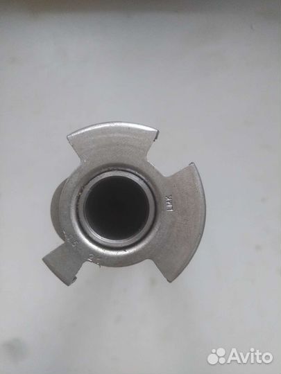 Распредвал выпускных клапанов BMW mini В38