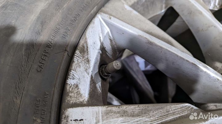 R17 Dunlop SP Sport 01 235/55, PCD 5x112 DIA 57.1