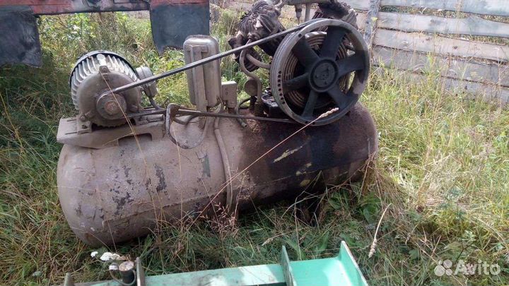 Воздушный компрессор