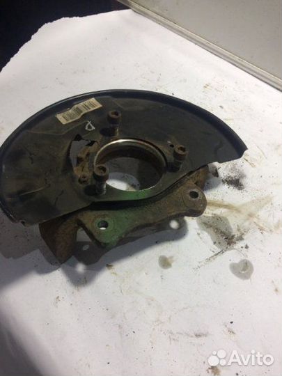 Кулак поворотный передний левый Ssang Yong Kyron